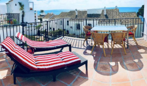 Doña lola Elena - Nice duplex apartment with sea views close to beach Sitio De Calahonda
